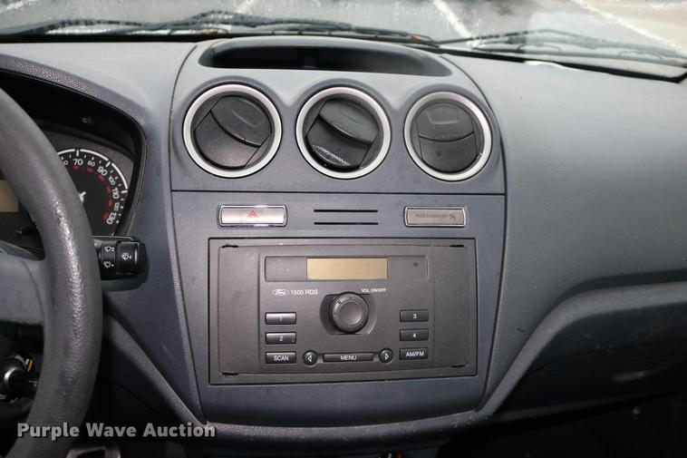 image for item DC3677 2010 Ford Transit Connect van