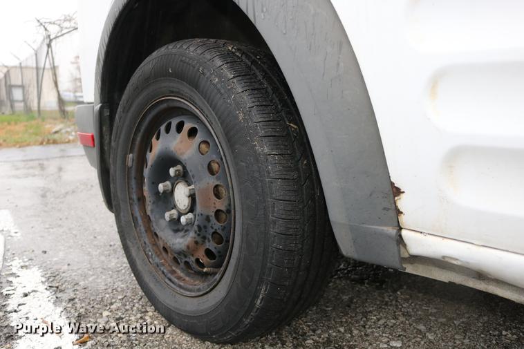 image for item DC3677 2010 Ford Transit Connect van