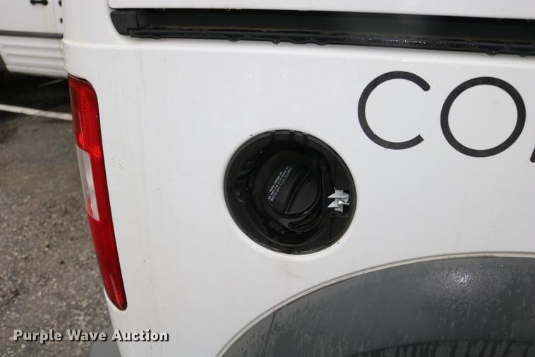 image for item DC3677 2010 Ford Transit Connect van
