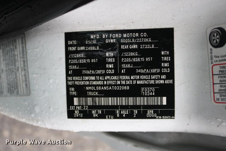 image for item DC3677 2010 Ford Transit Connect van