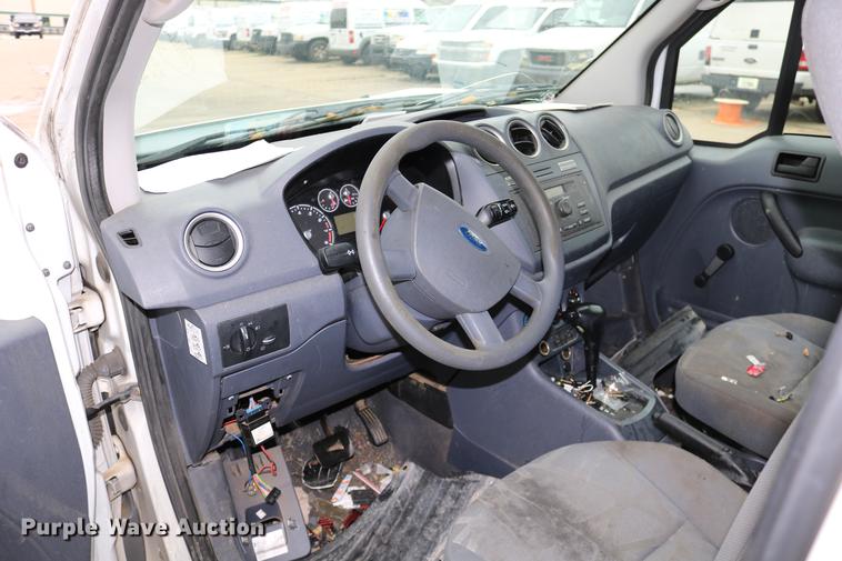 image for item DC3678 2010 Ford Transit Connect van