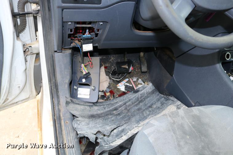 image for item DC3678 2010 Ford Transit Connect van