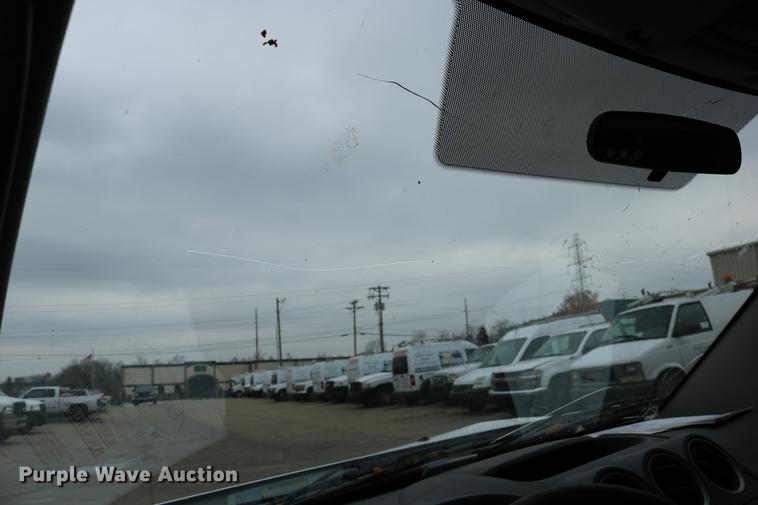 image for item DC3678 2010 Ford Transit Connect van