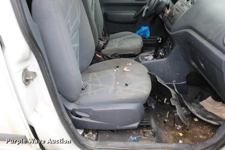 image for item DC3678 2010 Ford Transit Connect van