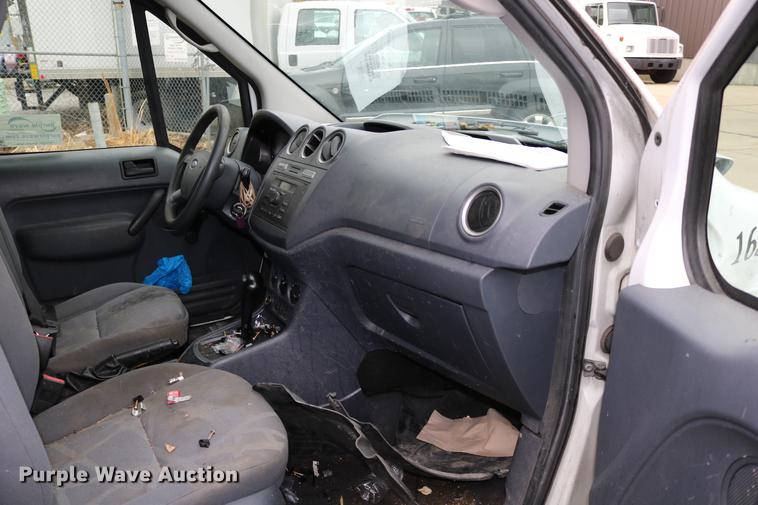 image for item DC3678 2010 Ford Transit Connect van