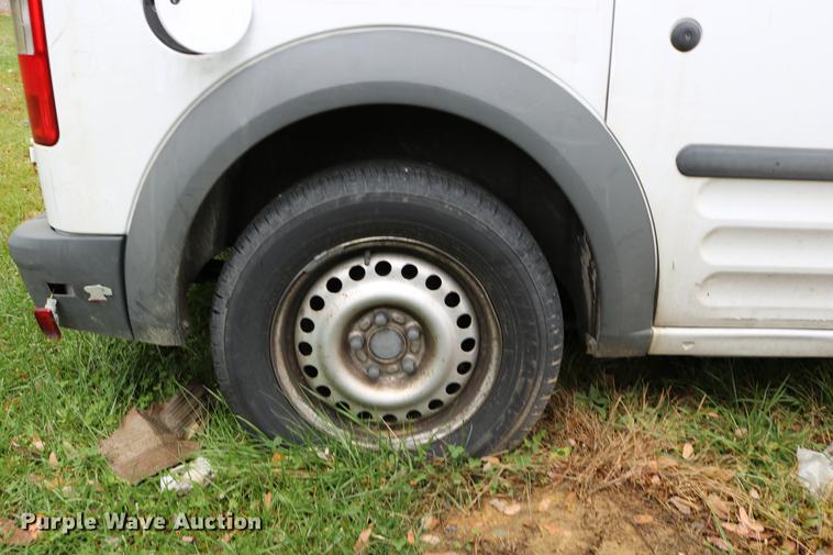 image for item DC3678 2010 Ford Transit Connect van