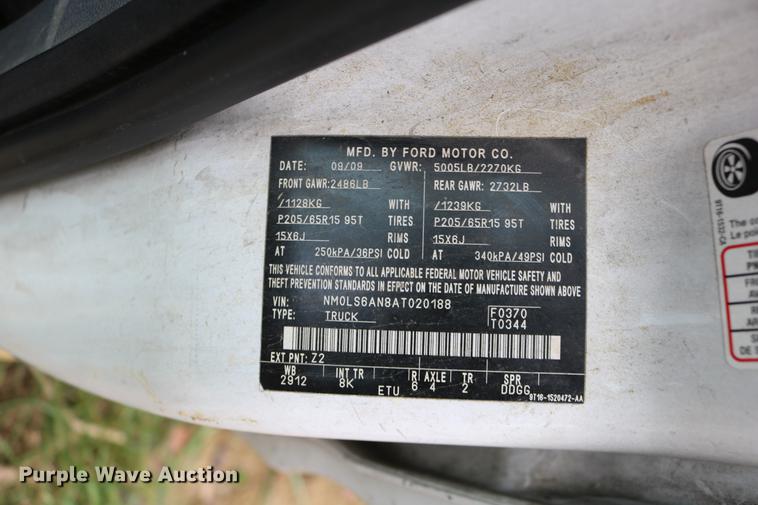 image for item DC3678 2010 Ford Transit Connect van