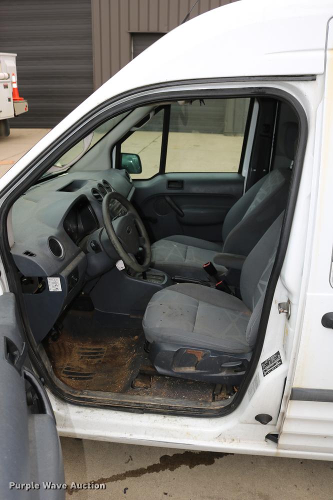 image for item DC3684 2010 Ford Transit Connect van