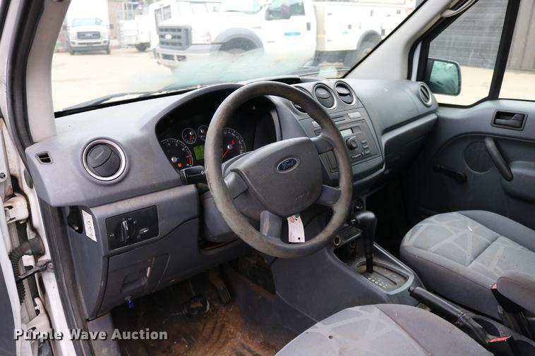 image for item DC3684 2010 Ford Transit Connect van