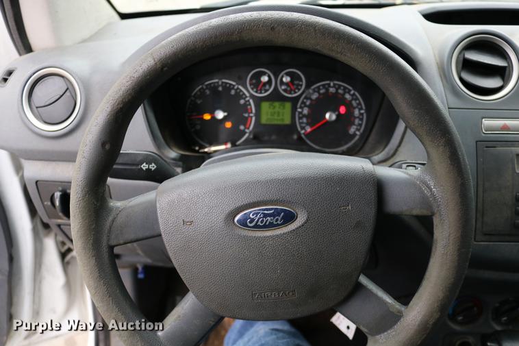 image for item DC3684 2010 Ford Transit Connect van