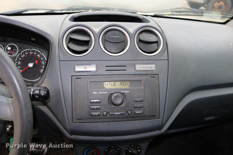 image for item DC3684 2010 Ford Transit Connect van