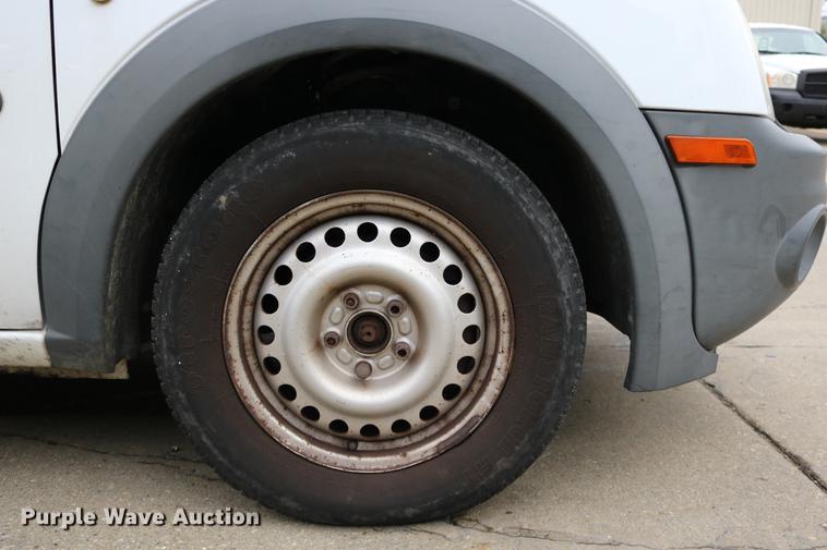 image for item DC3684 2010 Ford Transit Connect van