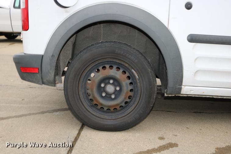 image for item DC3684 2010 Ford Transit Connect van