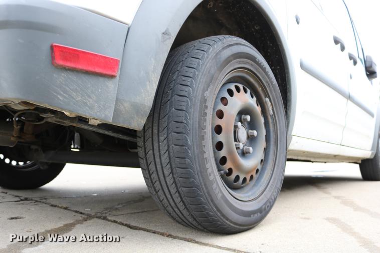 image for item DC3684 2010 Ford Transit Connect van