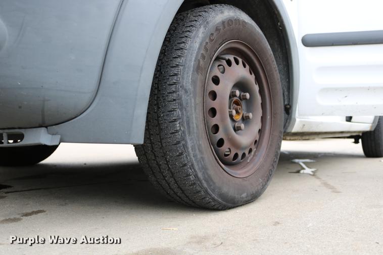 image for item DC3684 2010 Ford Transit Connect van