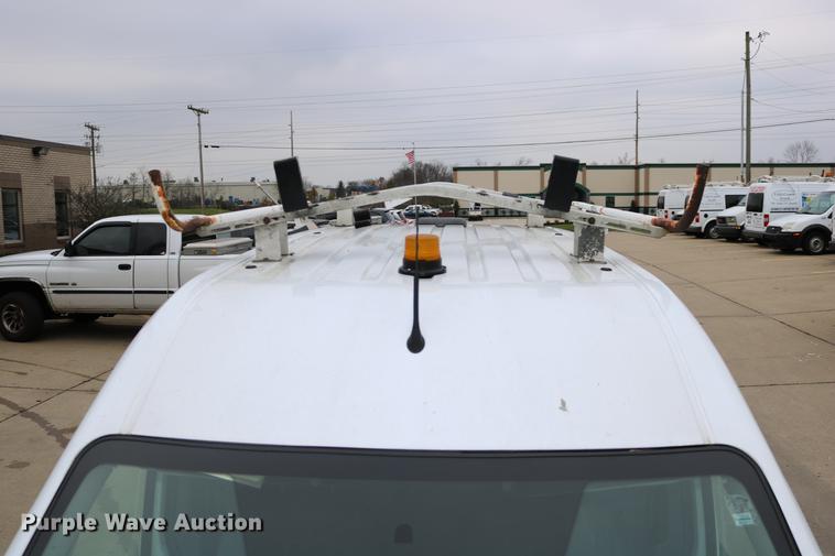 image for item DC3684 2010 Ford Transit Connect van