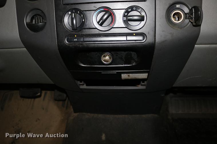 image for item DC3686 2008 Ford F150 pickup truck