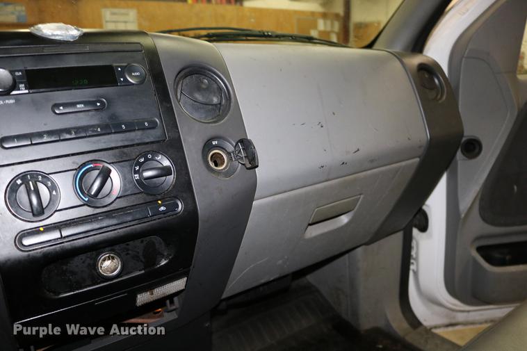 image for item DC3686 2008 Ford F150 pickup truck