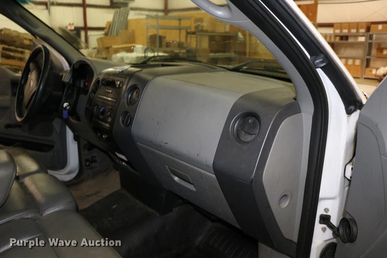 image for item DC3686 2008 Ford F150 pickup truck