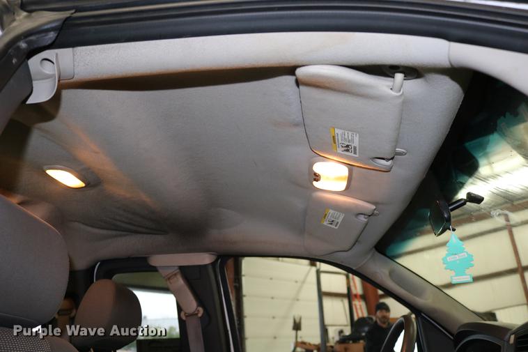 image for item DC3687 2007 Dodge Dakota Quad Cab pickup truck