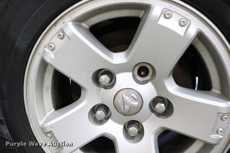 image for item DC3687 2007 Dodge Dakota Quad Cab pickup truck