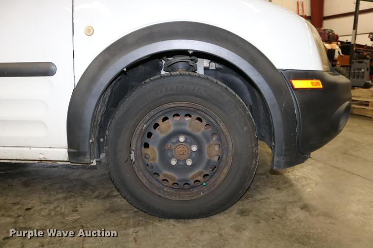 image for item DC3688 2010 Ford Transit Connect van
