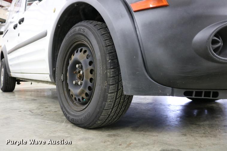 image for item DC3688 2010 Ford Transit Connect van