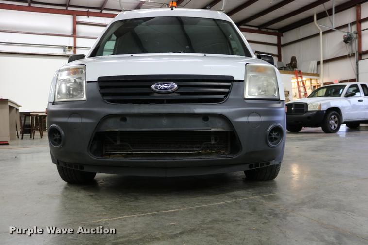 image for item DC3688 2010 Ford Transit Connect van