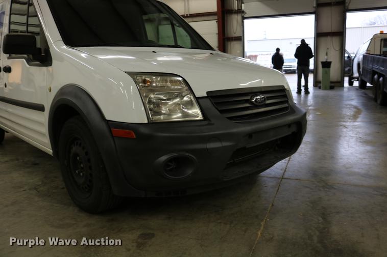image for item DC3688 2010 Ford Transit Connect van