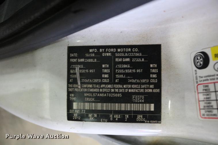 image for item DC3688 2010 Ford Transit Connect van