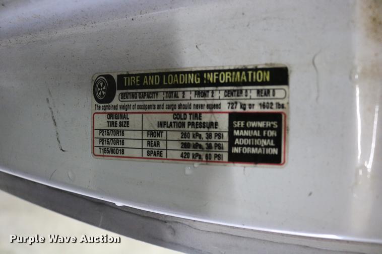 image for item DC3690 2005 GMC Safari van