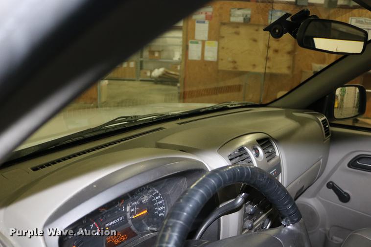 image for item DC3691 2007 GMC Canyon pickup truck