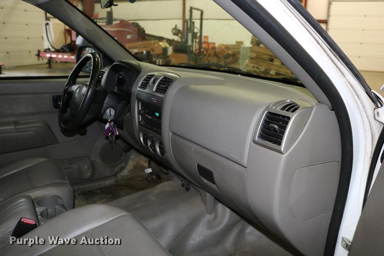 image for item DC3691 2007 GMC Canyon pickup truck