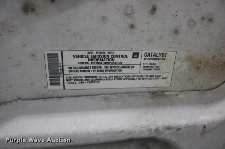 image for item DC3691 2007 GMC Canyon pickup truck