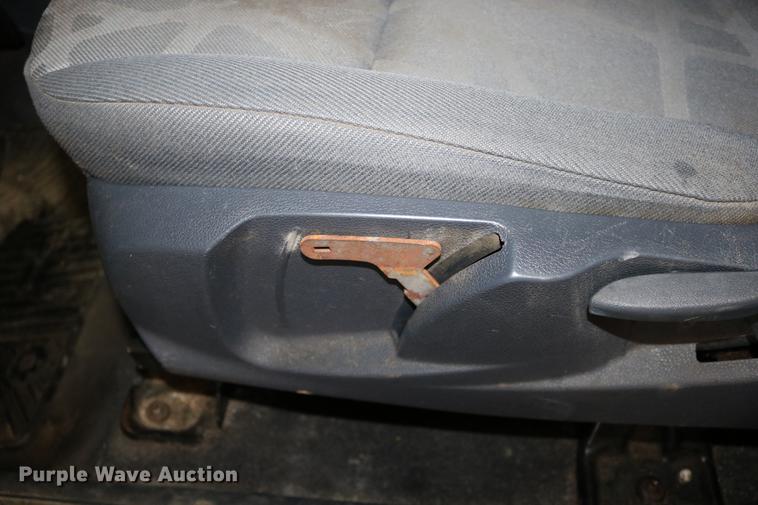 image for item DC3692 2010 Ford Transit Connect van