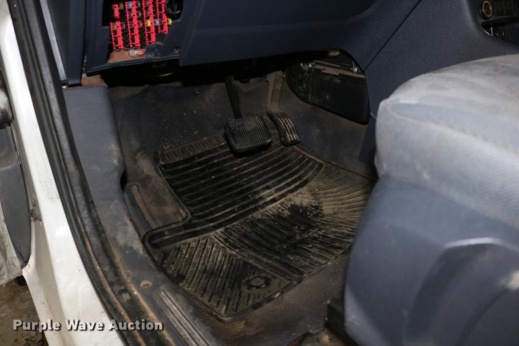 image for item DC3692 2010 Ford Transit Connect van