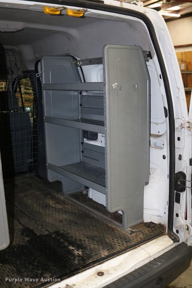 image for item DC3692 2010 Ford Transit Connect van
