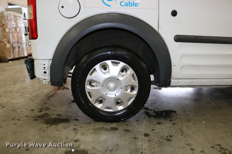 image for item DC3692 2010 Ford Transit Connect van