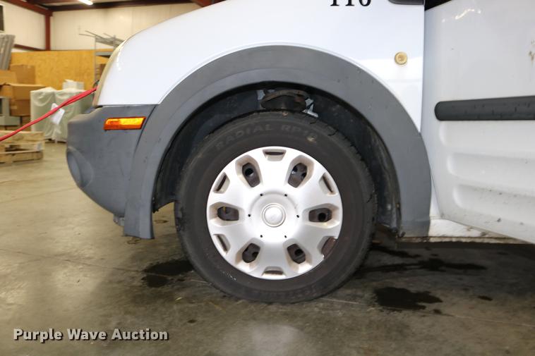 image for item DC3692 2010 Ford Transit Connect van