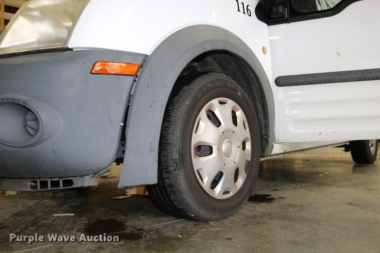 image for item DC3692 2010 Ford Transit Connect van