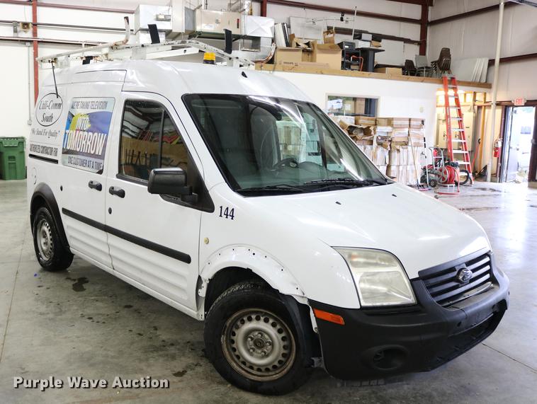 image for item DC3693 2010 Ford Transit Connect van