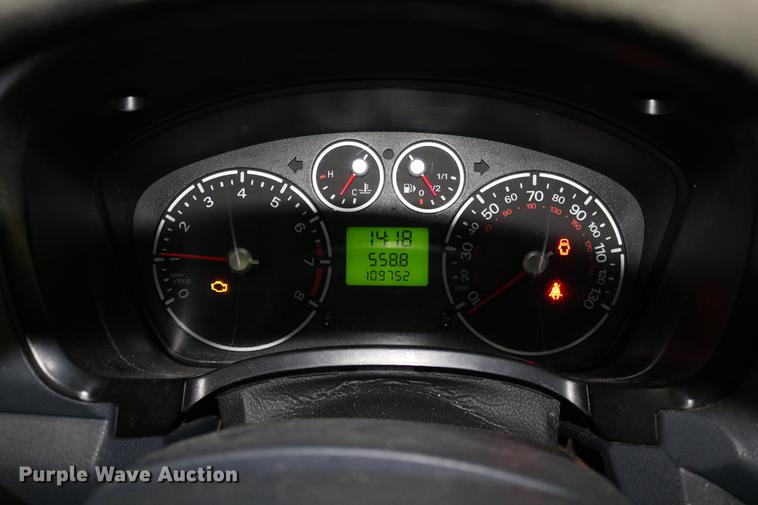 image for item DC3693 2010 Ford Transit Connect van