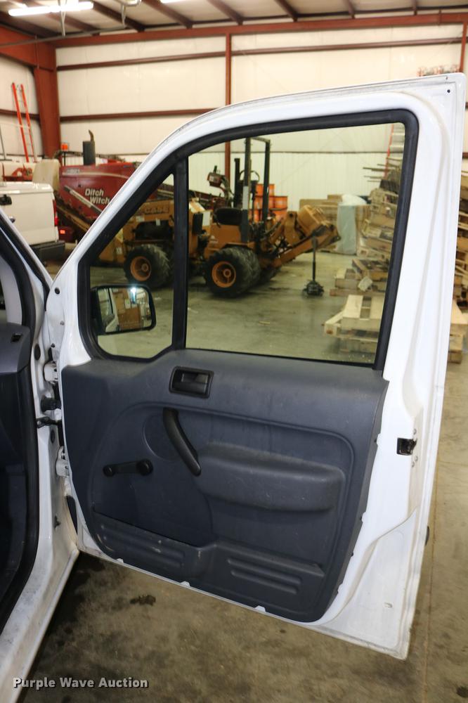 image for item DC3693 2010 Ford Transit Connect van