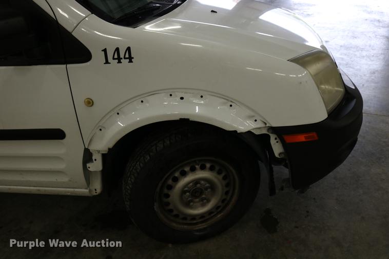 image for item DC3693 2010 Ford Transit Connect van