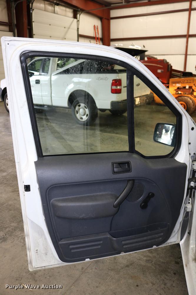 image for item DC3694 2010 Ford Transit Connect van