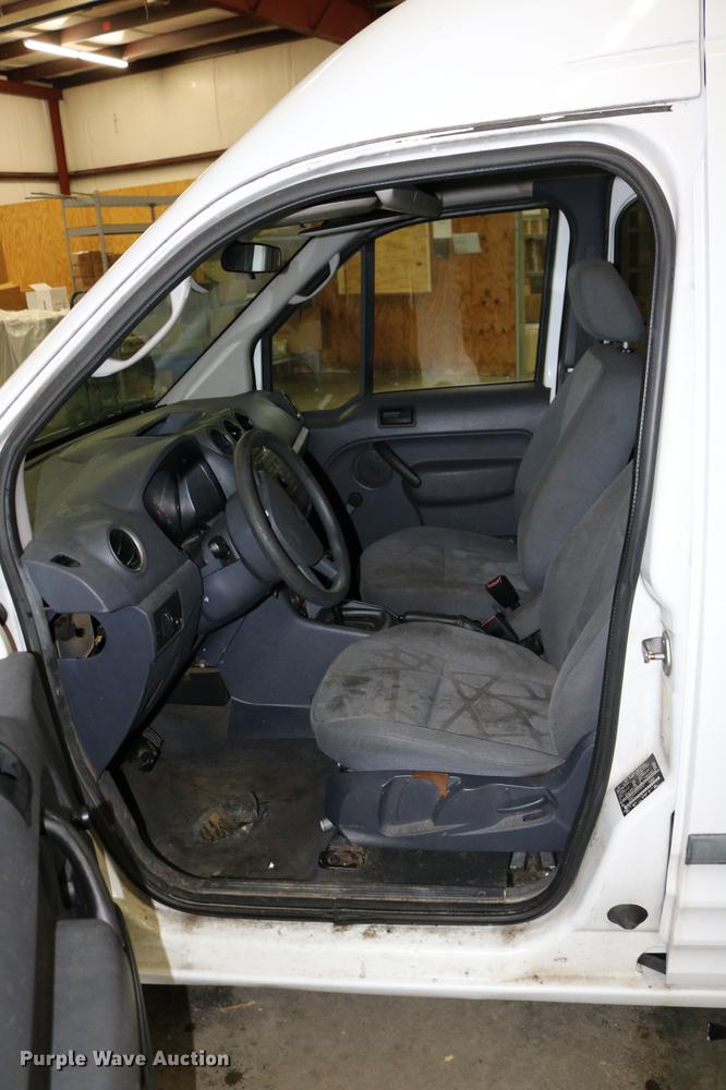 image for item DC3694 2010 Ford Transit Connect van