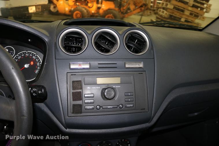 image for item DC3694 2010 Ford Transit Connect van