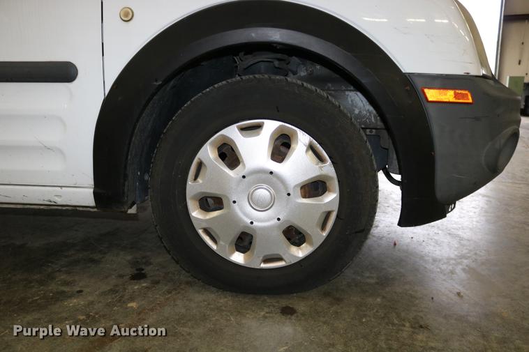 image for item DC3694 2010 Ford Transit Connect van