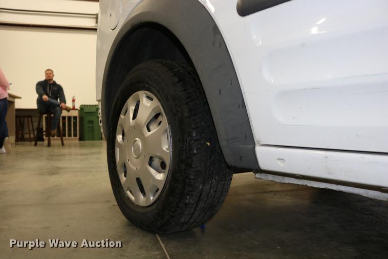 image for item DC3694 2010 Ford Transit Connect van