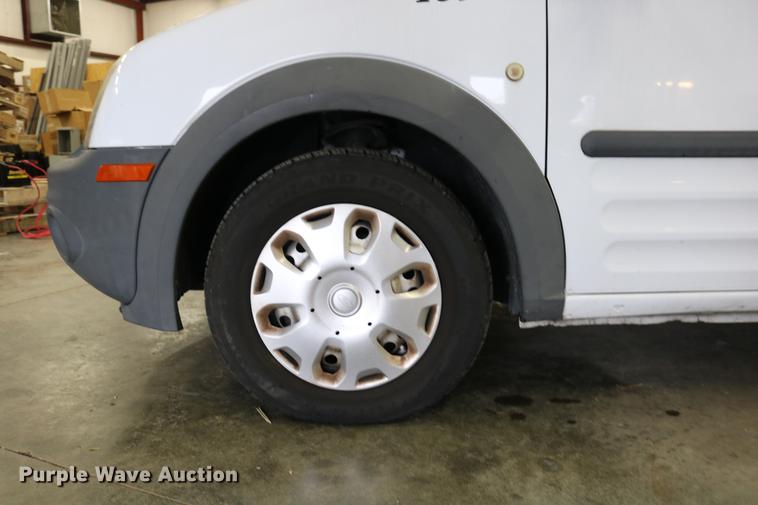 image for item DC3694 2010 Ford Transit Connect van